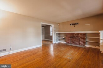 23 Sunset Rd in Newark, DE - Building Photo - Building Photo