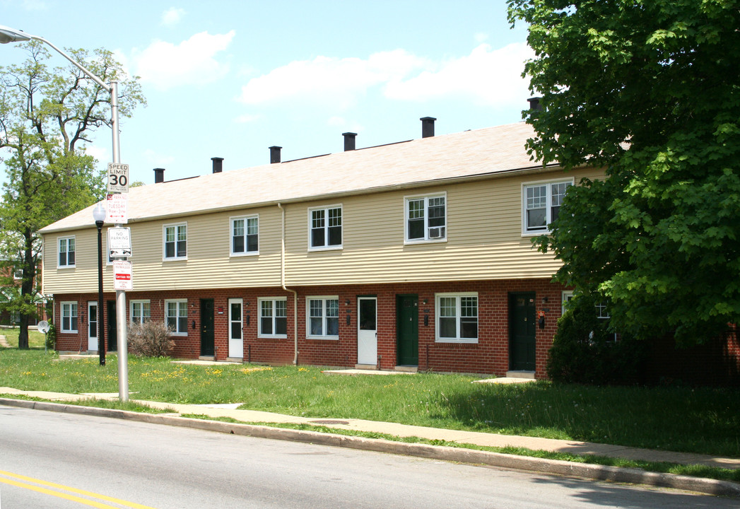 Garrison Ave Townhomes in Baltimore, MD - Building Photo