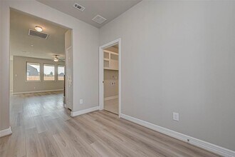 3433 Acacia Grv Ln in Conroe, TX - Building Photo - Building Photo