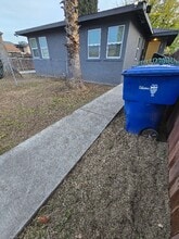 1608 E Yale Ave in Fresno, CA - Foto de edificio - Building Photo