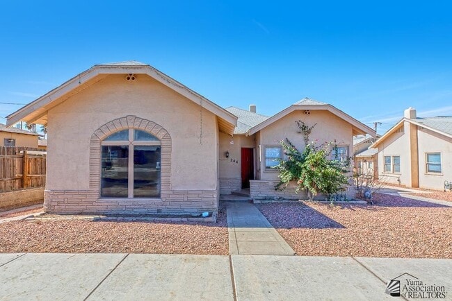 244 S 3rd Ave in Yuma, AZ - Building Photo - Building Photo