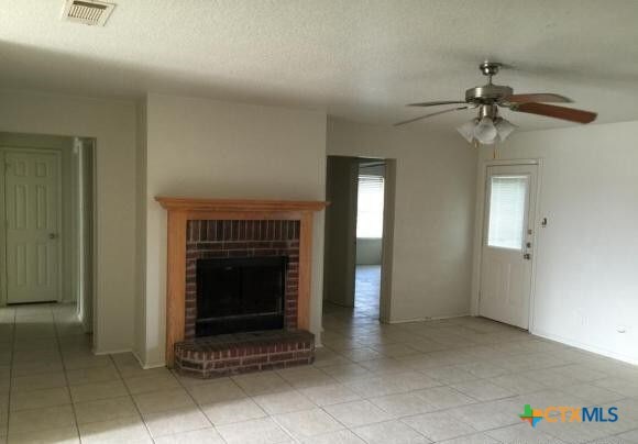 3901 John Haedge Dr in Killeen, TX - Building Photo - Building Photo