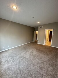 10325 Parkview Ave photo'