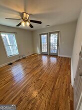 88 E Washington St in Newnan, GA - Building Photo - Building Photo