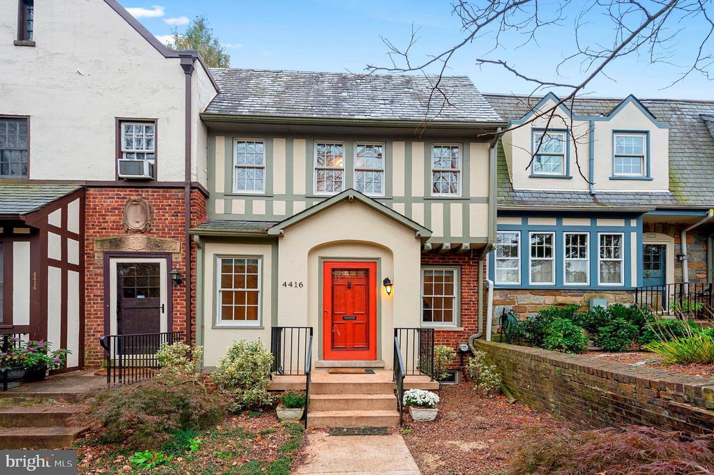 4416 Reservoir Rd NW in Washington, DC - Building Photo