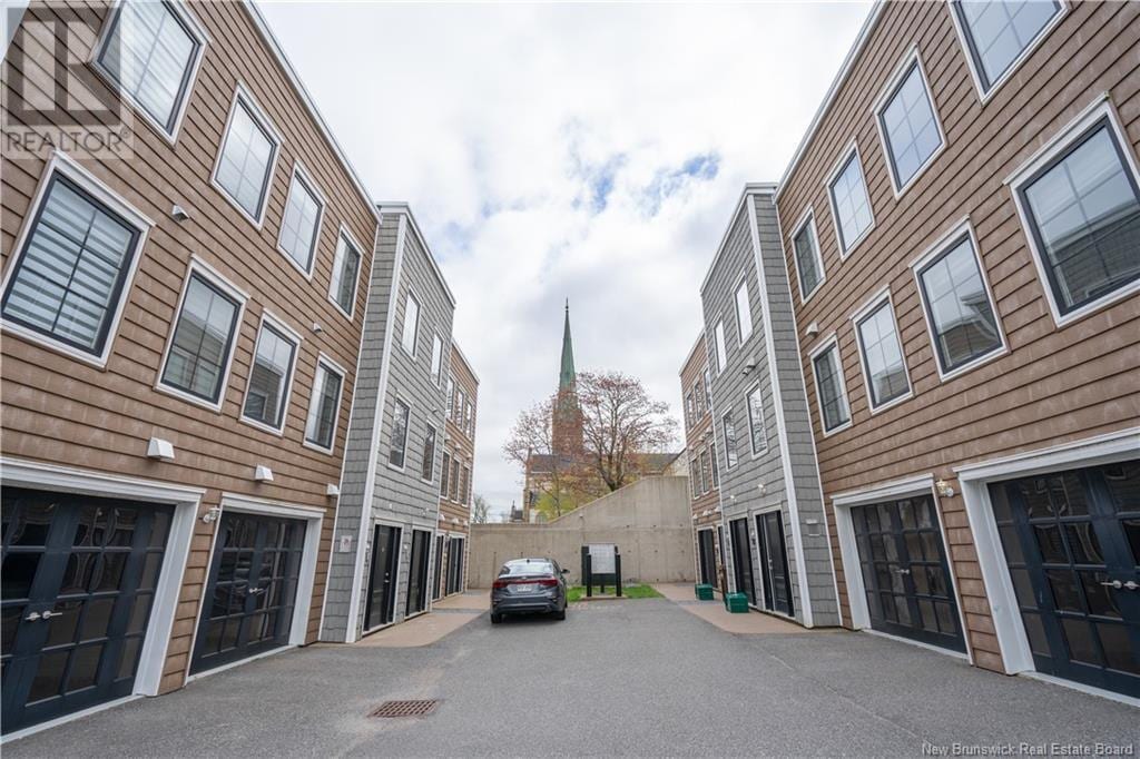 12 Cathedral Ln in Saint John, NB - Building Photo