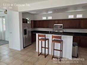 5310 W Chisum Trail in Phoenix, AZ - Building Photo - Building Photo