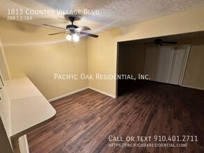 1813 Country Village Blvd in Humble, TX - Building Photo - Building Photo