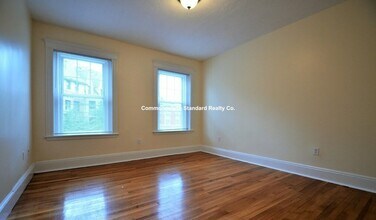 191 Winthrop Rd, Unit 5 in Brookline, MA - Building Photo - Building Photo