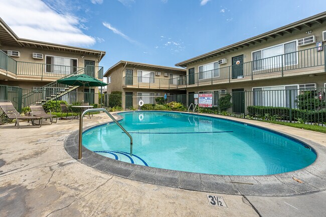 Woodruff Village in Downey, CA - Building Photo - Building Photo