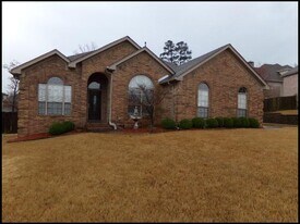 209 Chalamont Ln in Little Rock, AR - Building Photo