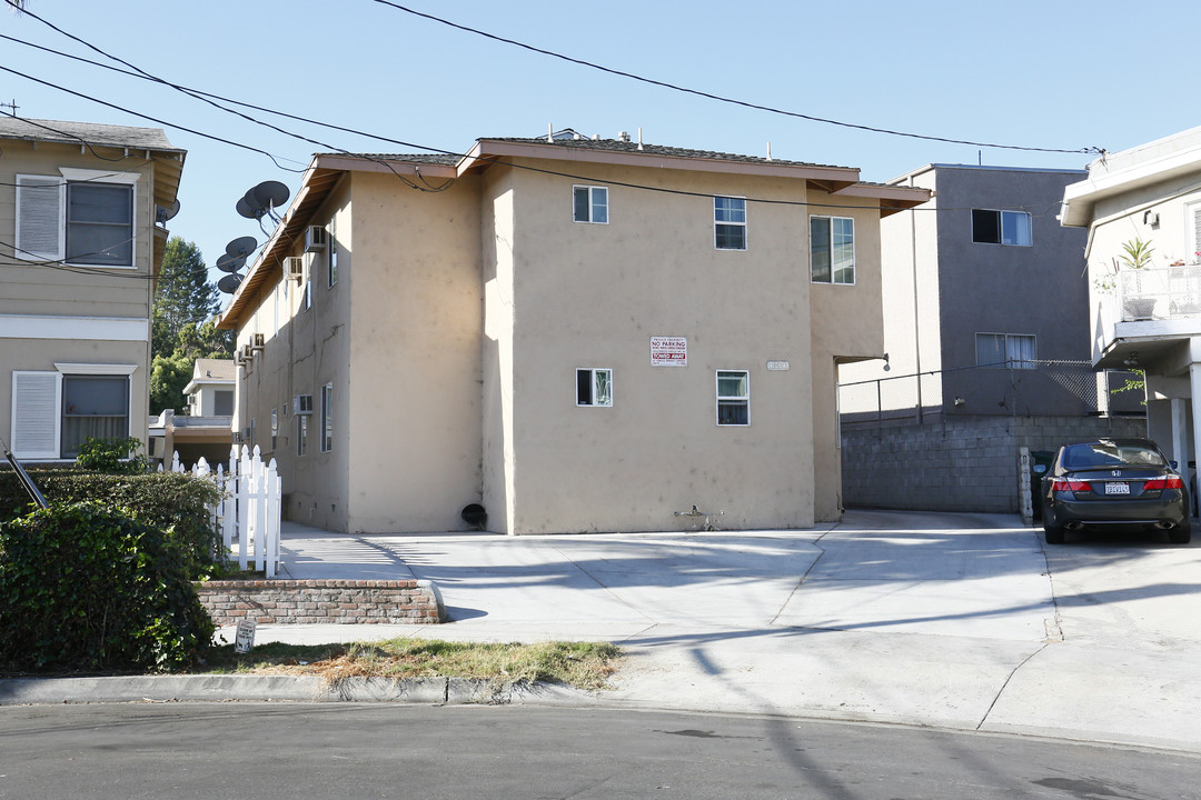 13550 Rye St in Sherman Oaks, CA - Building Photo