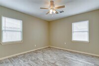 8020 Bendell Dr photo'