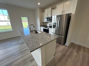 6138 Arsenal Ave in Raleigh, NC - Building Photo - Building Photo