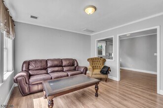 406 Brooklyn Mountain Rd in Hopatcong, NJ - Building Photo - Building Photo
