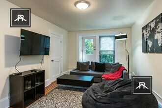 1465 Beacon St in Brookline, MA - Building Photo - Building Photo