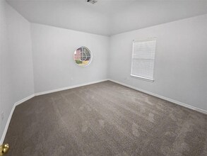 1621 Cattail Creek Dr in Desoto, TX - Building Photo - Building Photo