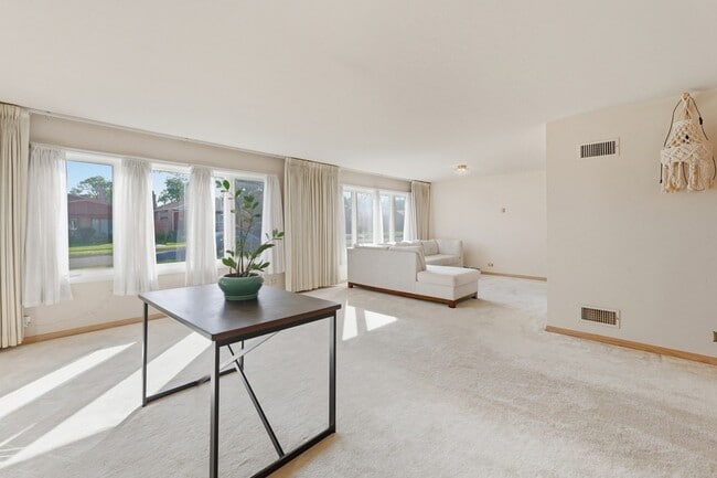 9020 S Constance Ave in Chicago, IL - Building Photo - Building Photo