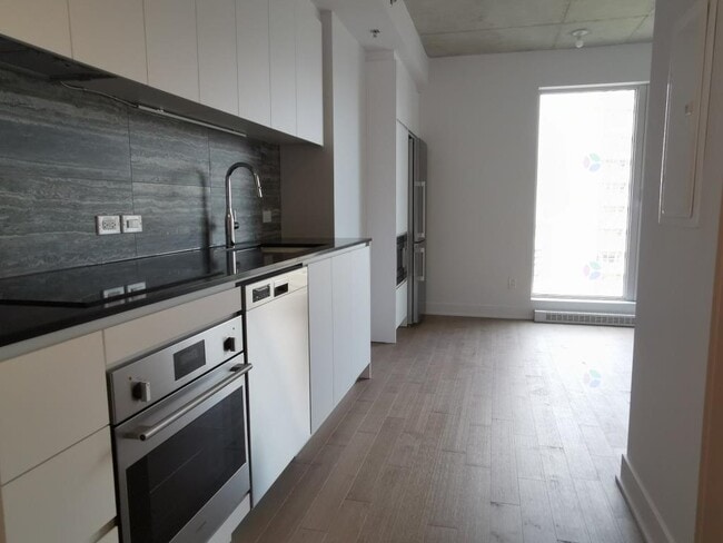 property at 2300-2300 Tupper St