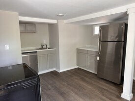 84 W Main St, Unit A
