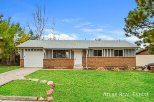 4885 Artistic Cir in Colorado Springs, CO - Building Photo