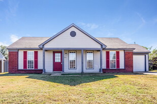 4235 Highgate Dr in Horn Lake, MS - Building Photo