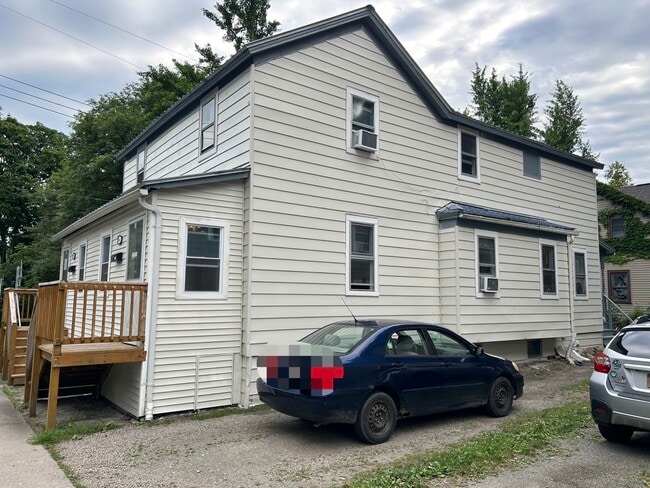 property at 316 S Plain St