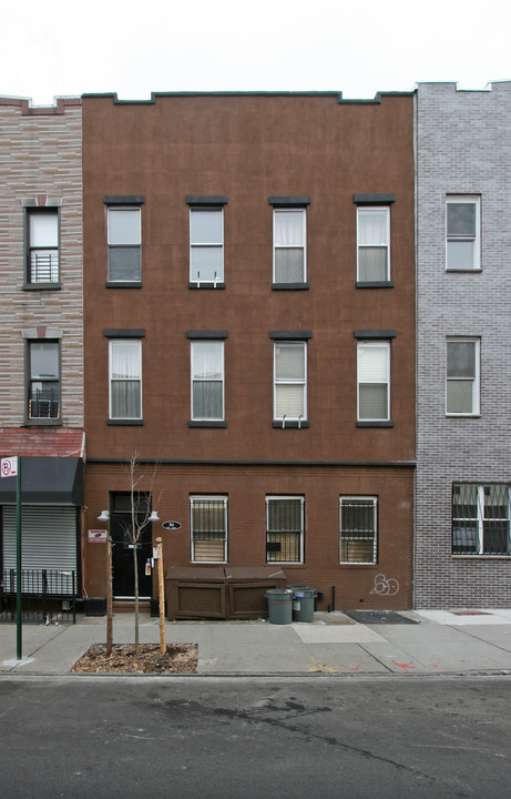 768 Hart St in Brooklyn, NY - Building Photo