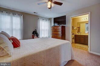 476 N Palace Dr in Glassboro, NJ - Building Photo - Building Photo