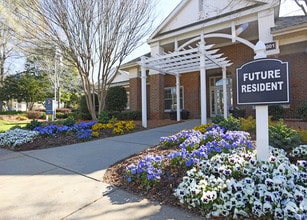 The Grayson Apartment Homes in Charlotte, NC - Building Photo - Building Photo