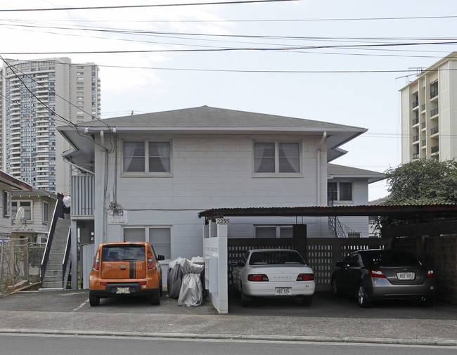 2235 Citron St in Honolulu, HI - Building Photo - Building Photo