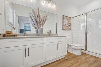Hamlet Falling Creek - Homes & Townhomes for Rent in Midlothian, VA - Foto de edificio - Building Photo