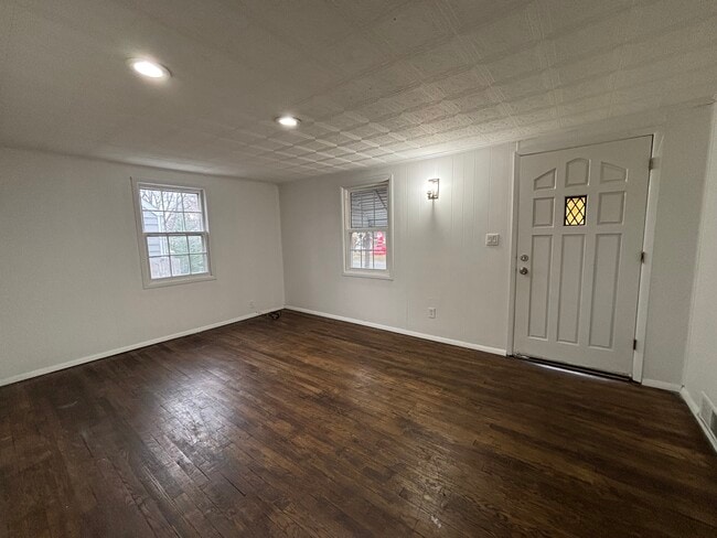 1103 Stone St in Rahway, NJ - Foto de edificio - Building Photo