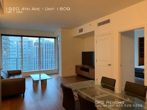 1920 4th Ave-Unit -Unit 1809 in Seattle, WA - Building Photo - Building Photo
