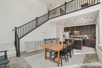 5387 W Bowstring Way in South Jordan, UT - Building Photo - Building Photo