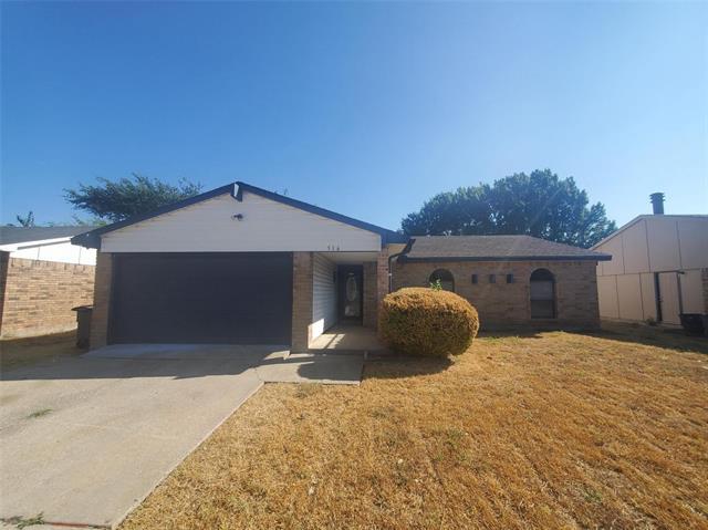 516 Woodcrest Way in Forney, TX - Building Photo