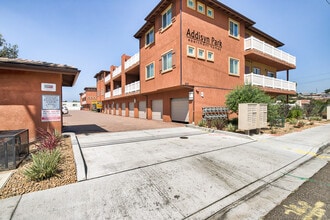 Addisyn Park Apartments in National City, CA - Foto de edificio - Building Photo
