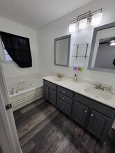 6532 Mallard Park Dr in Charlotte, NC - Building Photo - Building Photo