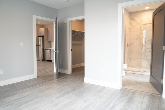 380 Western Ave, Unit 501 in Boston, MA - Foto de edificio - Building Photo