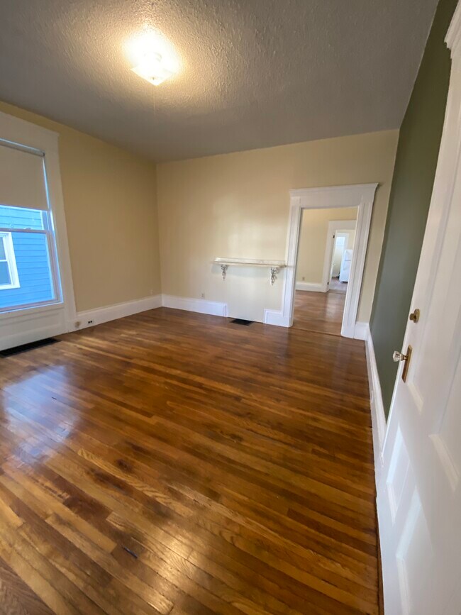 200 Norfolk St, Unit 2 in Cambridge, MA - Building Photo - Building Photo