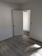 Arrowhead in Clearlake, CA - Foto de edificio - Building Photo