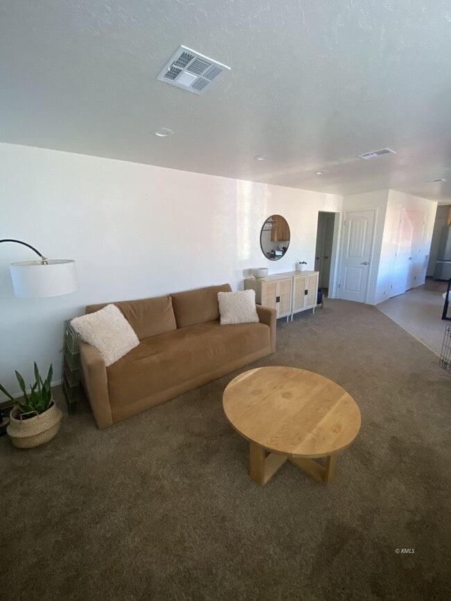 941 W Chamberlain Dr in Kanab, UT - Building Photo - Building Photo