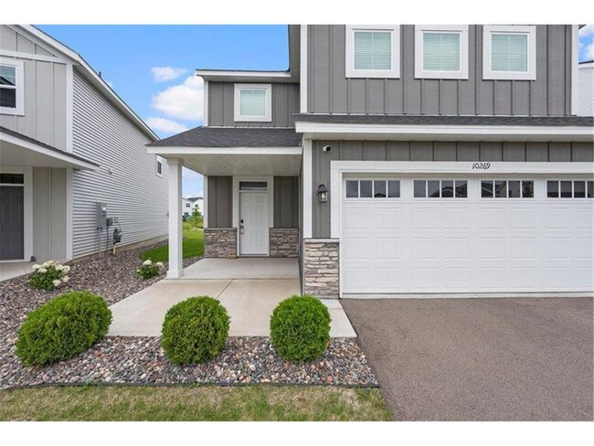 10269 Goodview Cir in Cottage Grove, MN - Building Photo - Building Photo