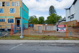 3719 14 St SW in Calgary, AB - Building Photo - Building Photo