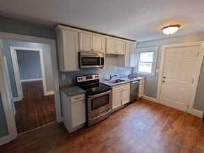 643 W 1st St in Winston-Salem, NC - Building Photo - Building Photo