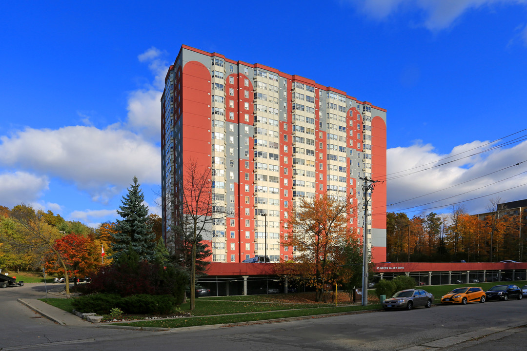 The Westview in Kitchener, ON - Building Photo