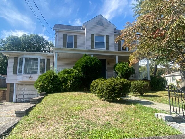 710 Valley Rd, Unit 2