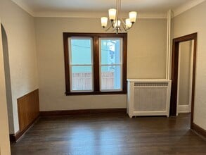 972 Ashland Ave in St. Paul, MN - Foto de edificio - Building Photo