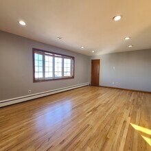 5204 Meadowview Ave, Unit 2 in North Bergen, NJ - Foto de edificio - Building Photo