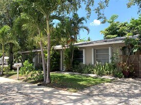 801 SW 10th St in Fort Lauderdale, FL - Building Photo